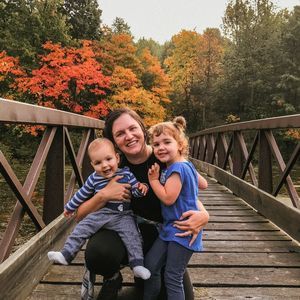 Meet your Posher, Joy